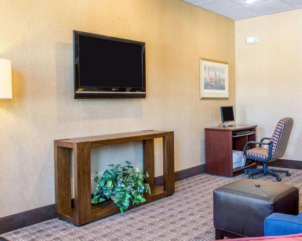 Quality Inn Mystic-Groton Exterior foto